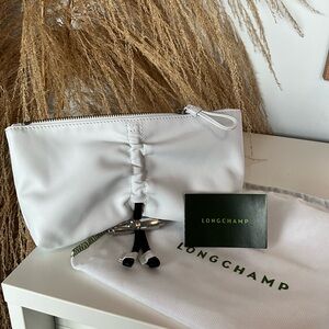 NWT🏷 LONGCHAMP WHITE LEATHER CLUTCH WITH SILVER BAMBOO HARDWARE